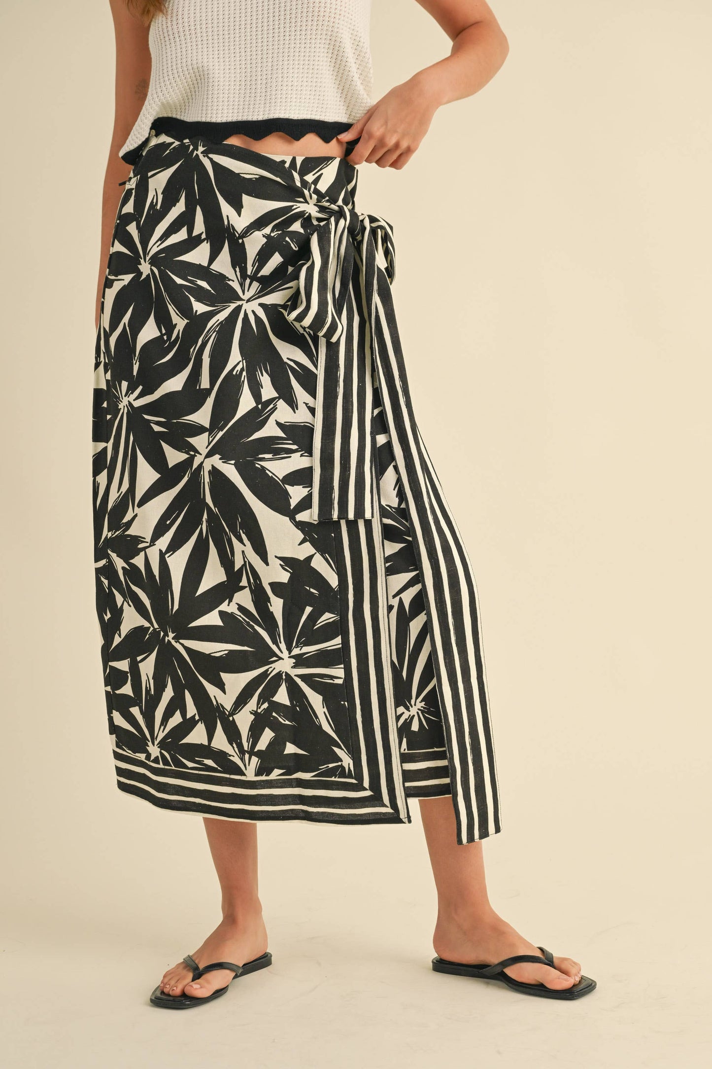 FLORAL PRINT LINEN WRAP SKIRT