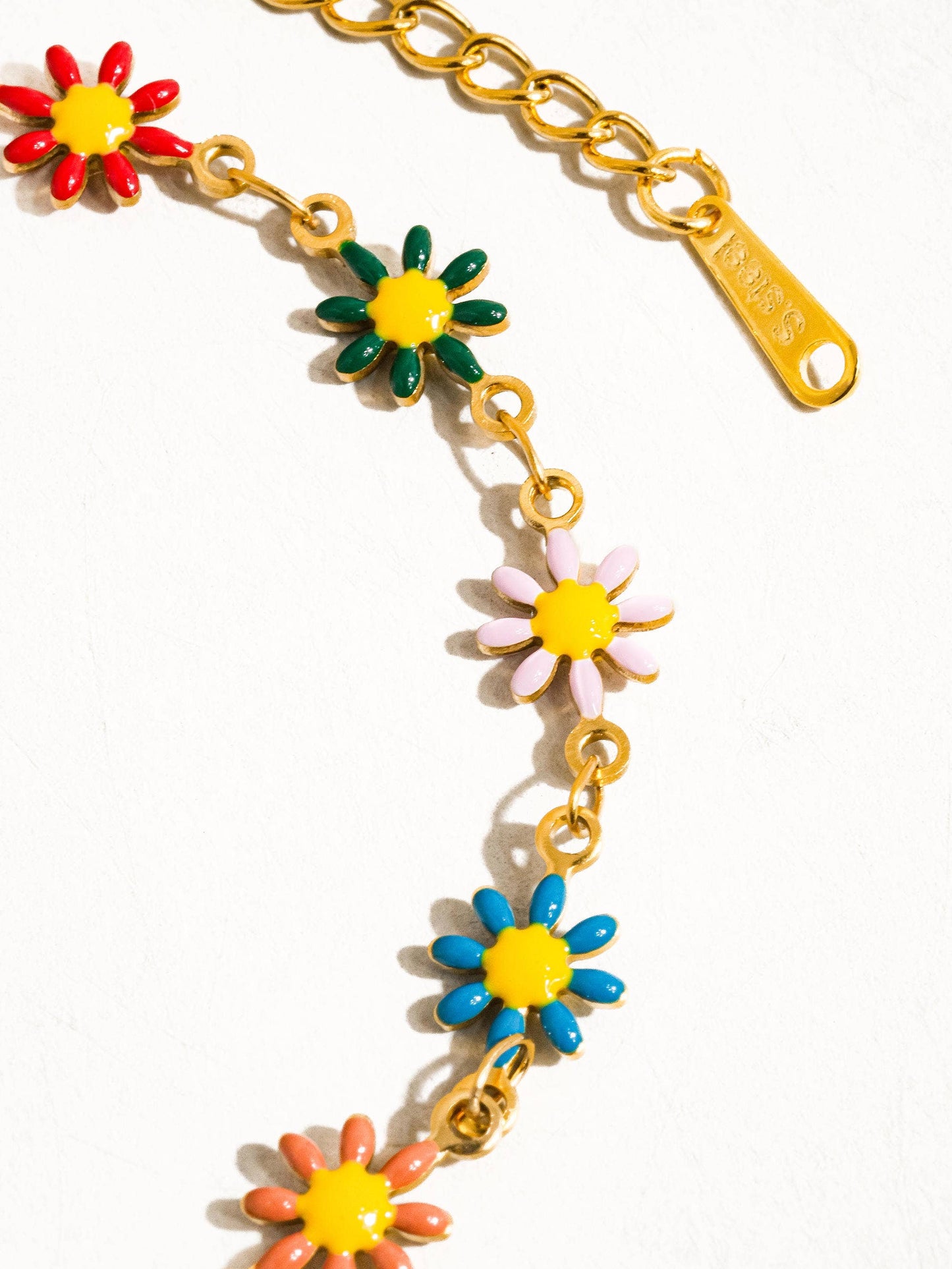 Lea Daisy Chain Bracelet