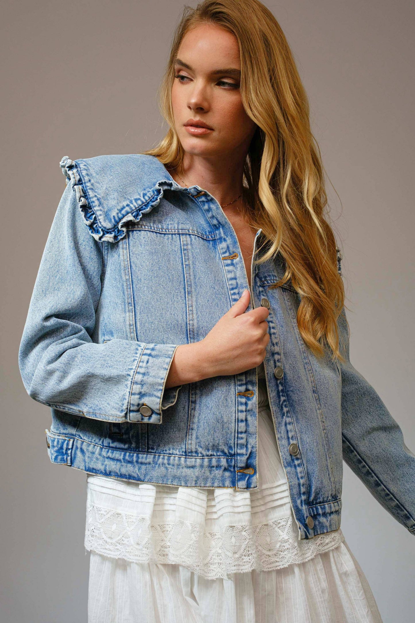 Ruffled Collar Denim Jacket