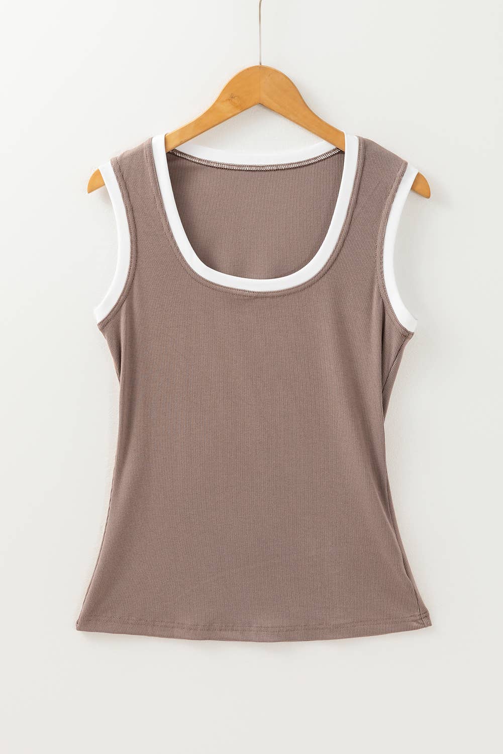 Ribbed Knit Colorblock Fit Tank Top