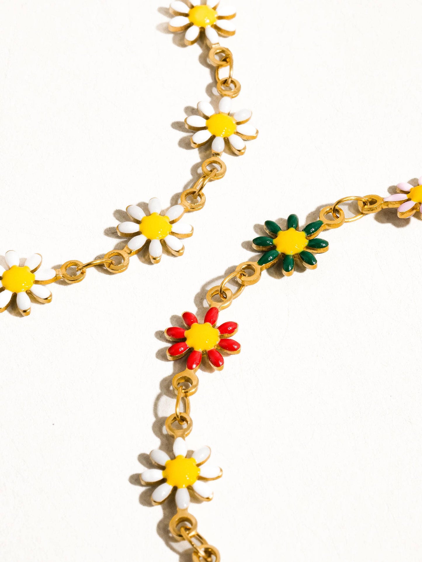 Lea Daisy Chain Bracelet