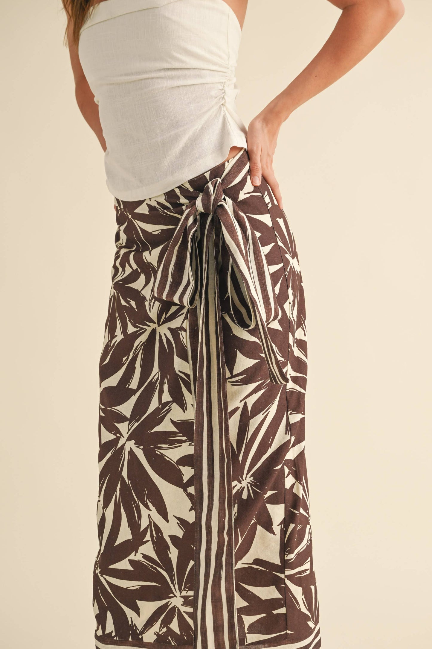 FLORAL PRINT LINEN WRAP SKIRT