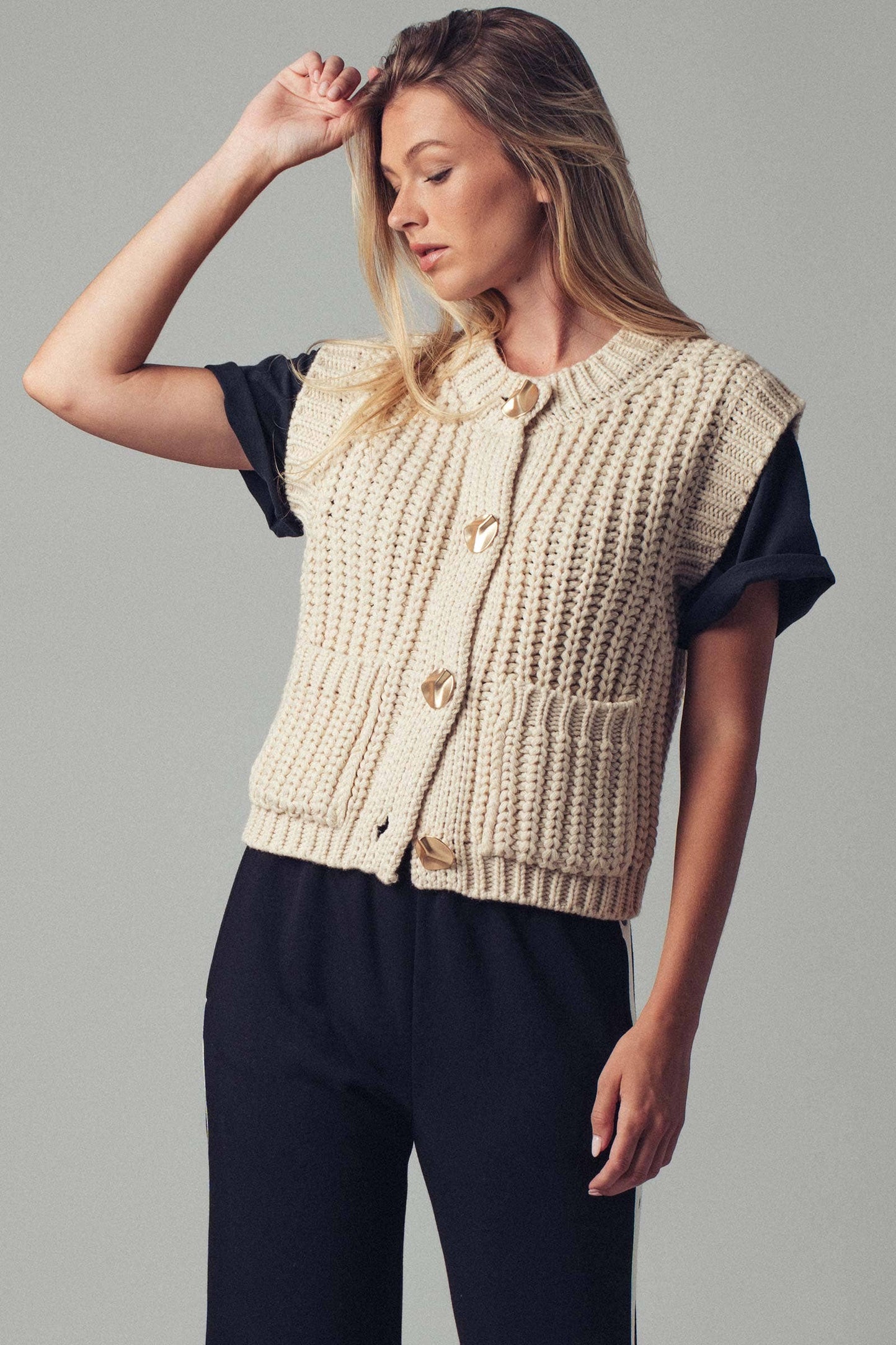 Chunky Knit Sweater Vest