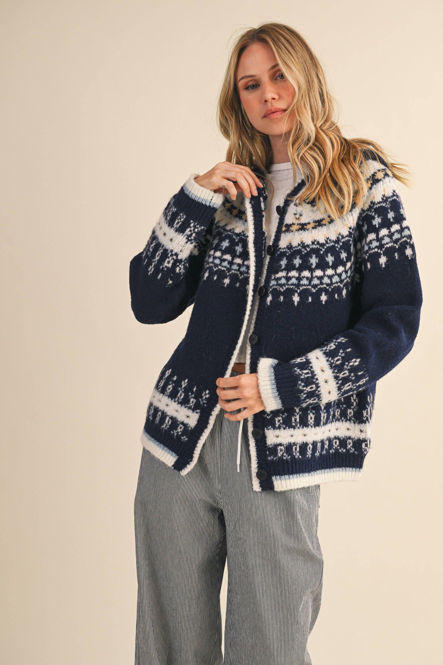 NORDIC SOFT BUTTON DOWN SWEATER HOODED JACKET