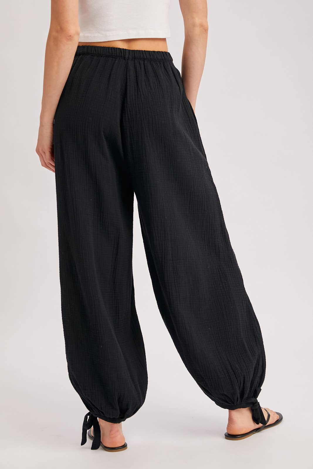 CRINKLED GAUZE JOGGER PANTS