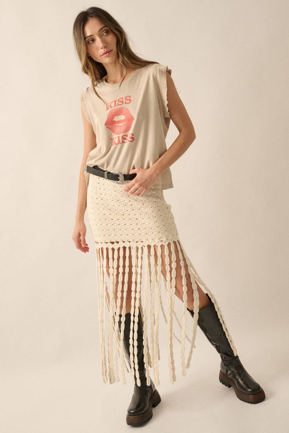 Kiss Kiss Lips Distress Vintage-Wash Graphic Tee