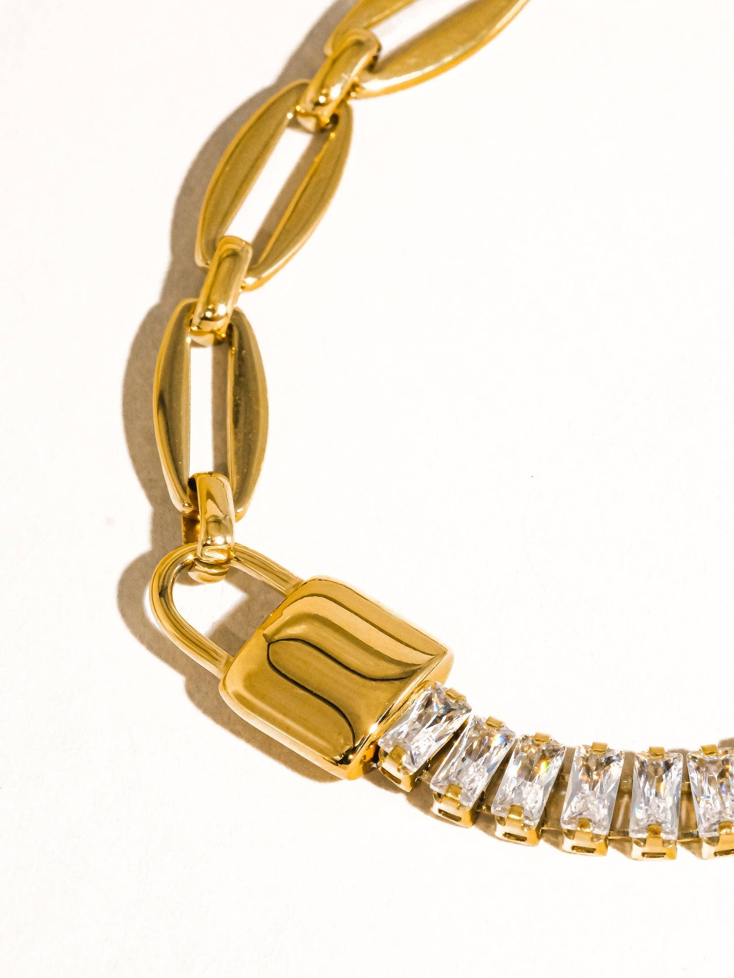 Benson Rhinestone Chain Bracelet