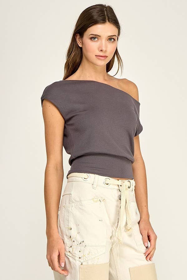 ONE SHOULDER TOP