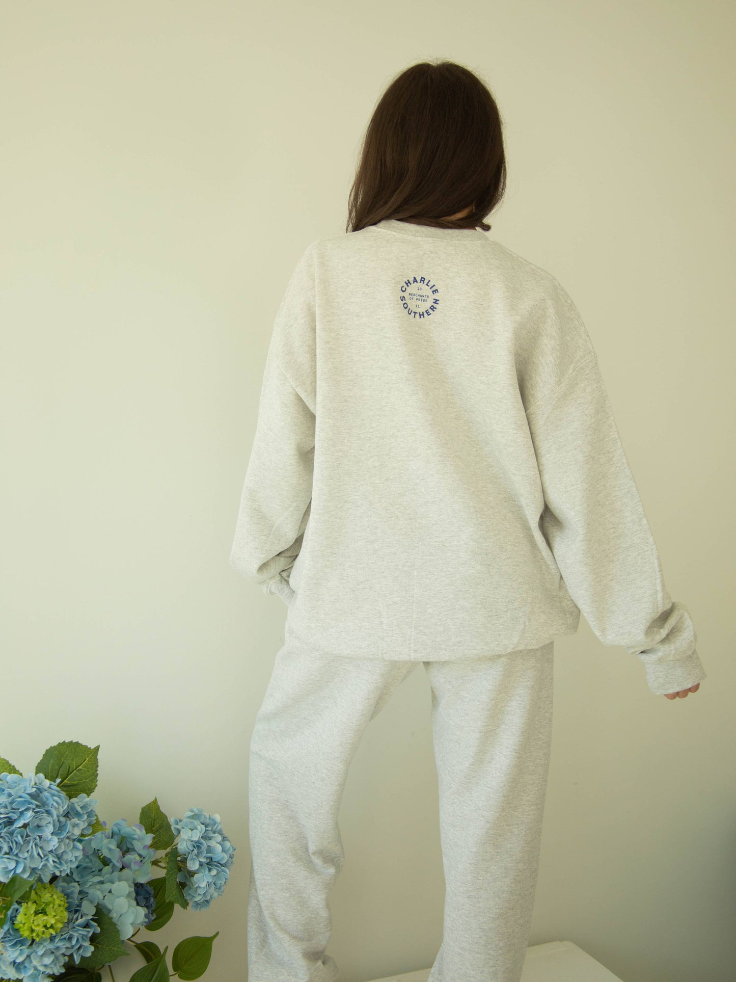 FUN MOM CLUB SWEATSHIRT