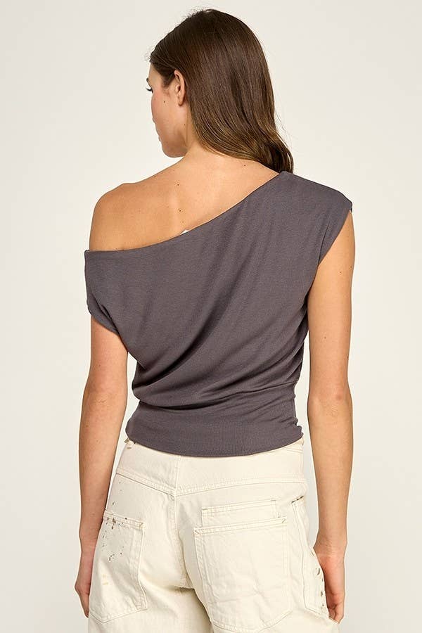 ONE SHOULDER TOP