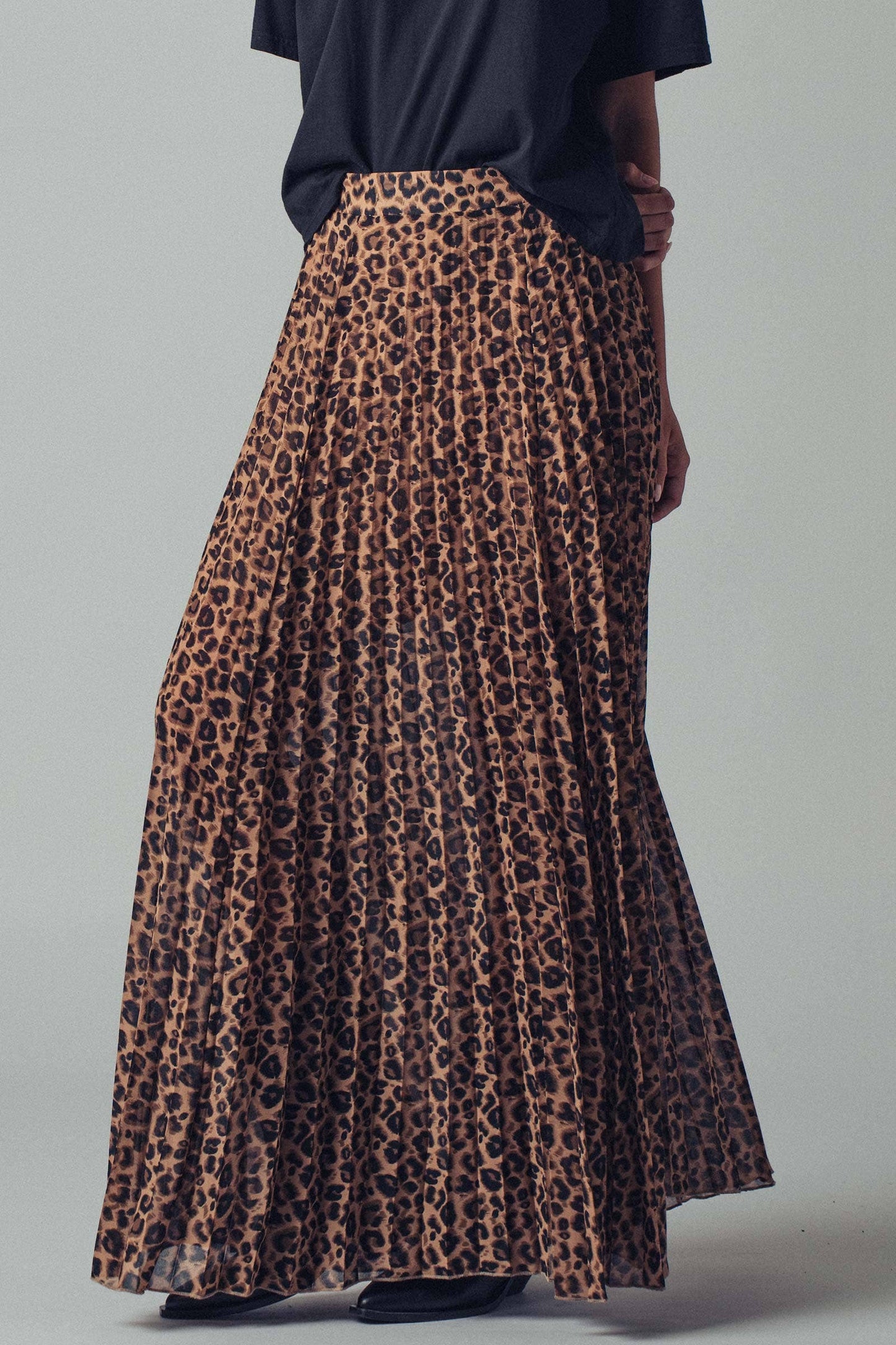 Leopard Print Pleated Flowy A Line Midi Skirt