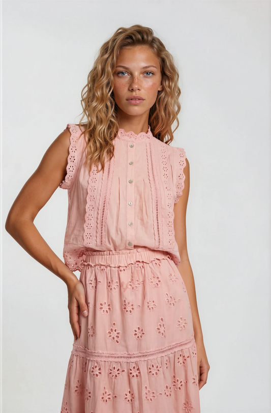 SLEEVELESS EYELET BLOUSE
