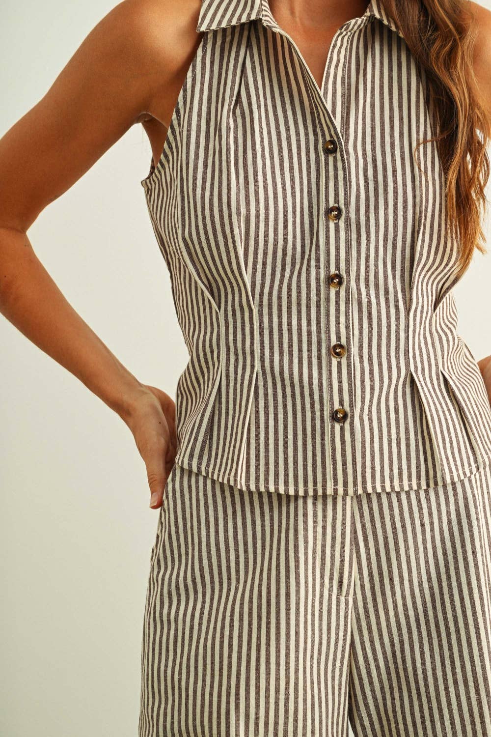STRIPED PATTERN COLLARED BLOUSE