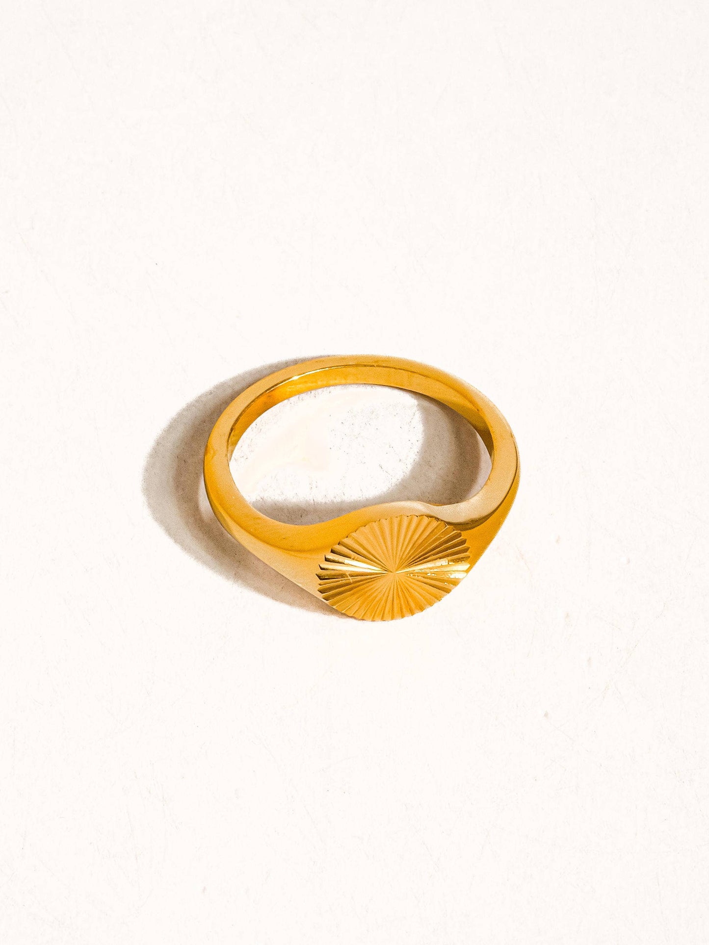 Mateo Modern Signet Ring