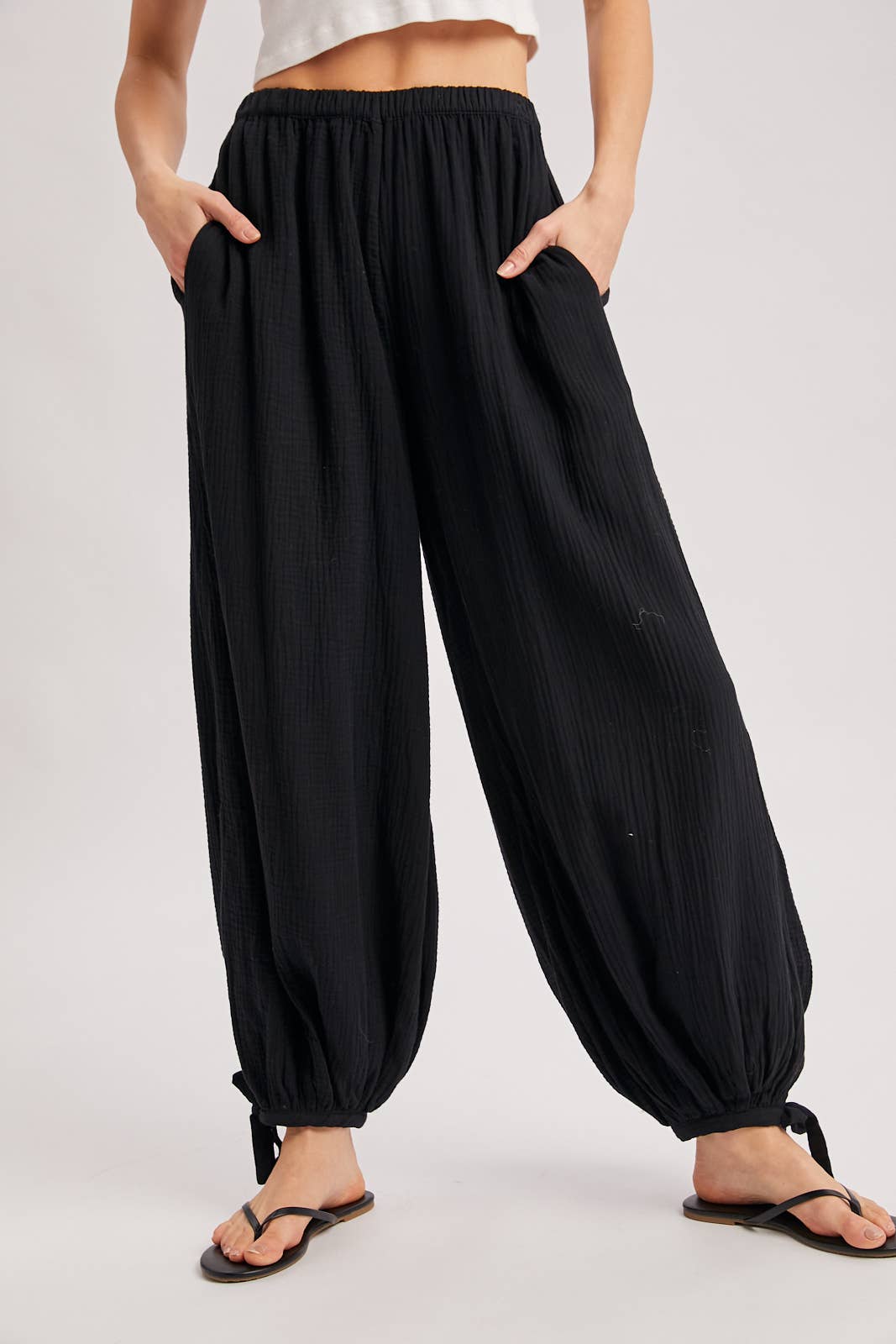 CRINKLED GAUZE JOGGER PANTS