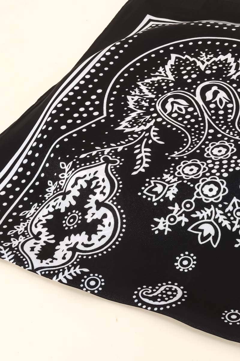 Light Paisley Design Square Scarf